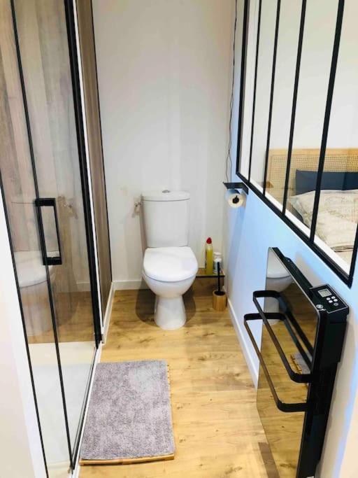 Maisonnette Avec Terrasse Argences Экстерьер фото